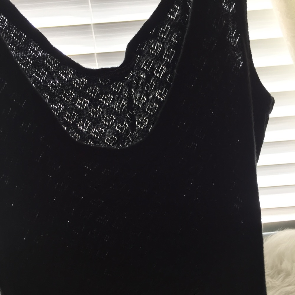 Brandy Melville beyonca heart tank top